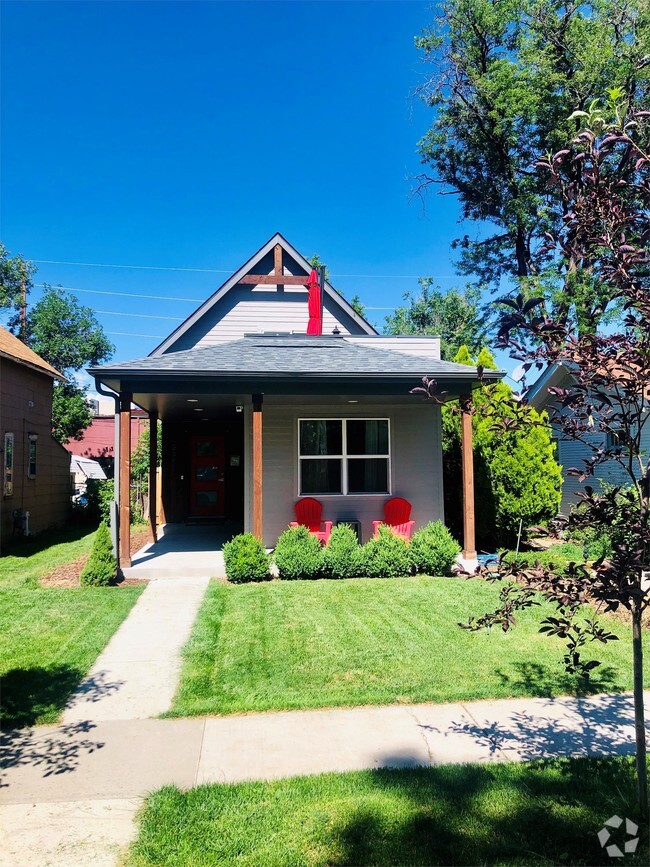 Building Photo - 2951 S Lincoln St Rental