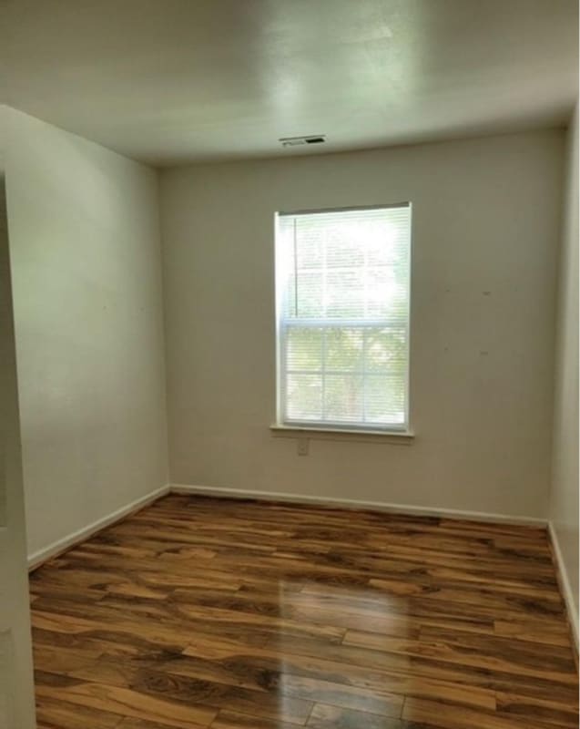 Photo - 1302 Commons at Kingswood Dr