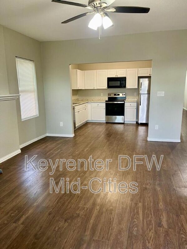 Photo - 2735 Purington Ave