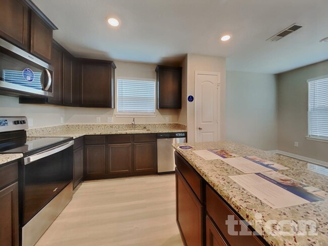 Photo - 7715 Vacek Meadows Loop