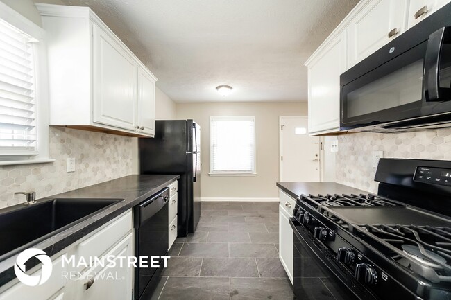 Photo - 6667 E 17th St