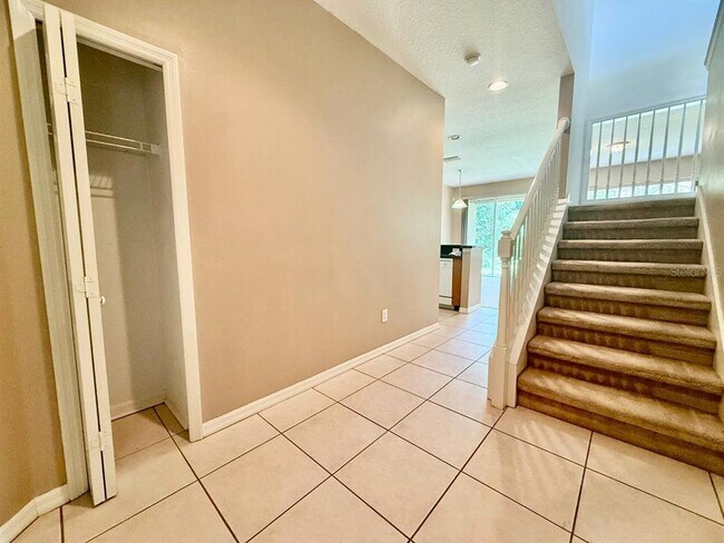 Photo - 8173 Stone View Dr
