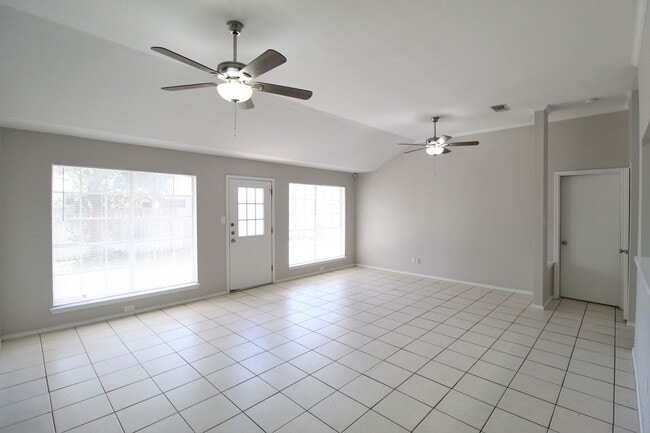 Photo - 2210 E 29th St