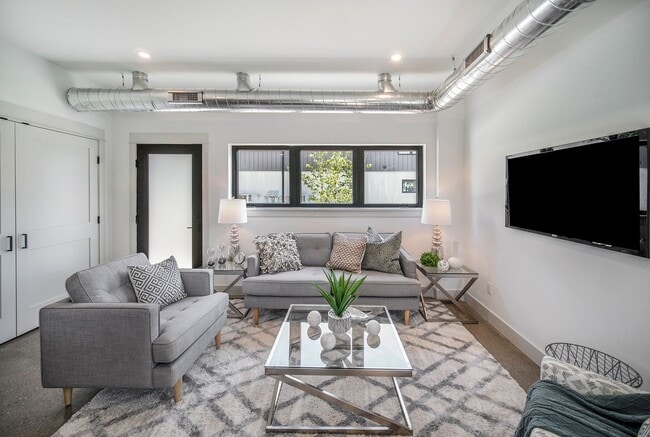 Photo - 550/552 Cleveland St Unit 552 Cleveland St.