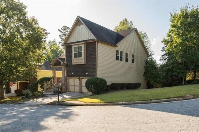 Photo - 2707 Silver Hill Terrace SE