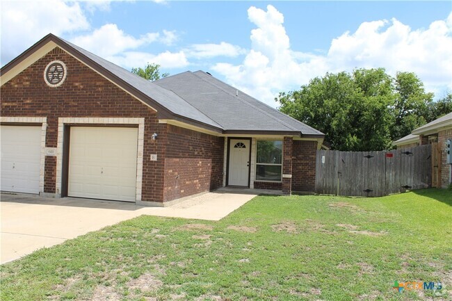 Building Photo - 621 Paseo del Plata Dr Rental
