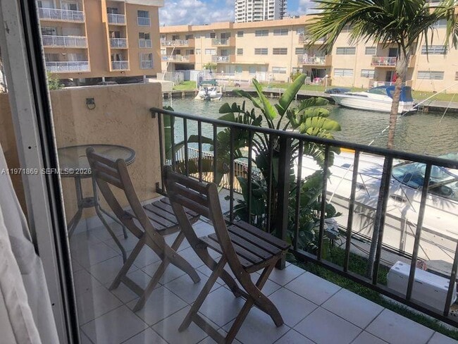 Photo - 3531 NE 170th St Unit 204