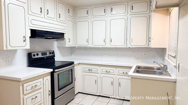 Photo - 4411 45th St