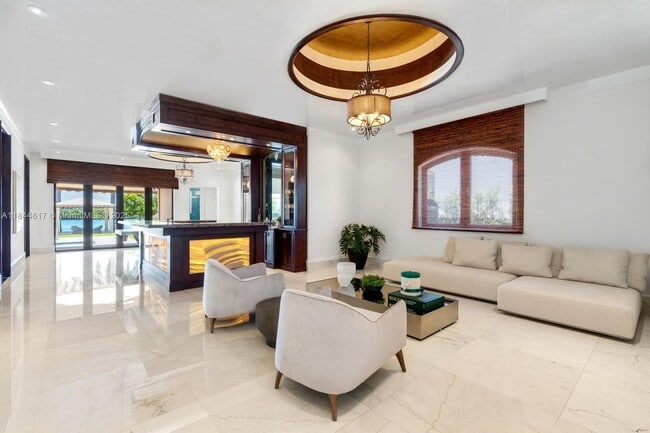 Photo - 198 Palm Ave