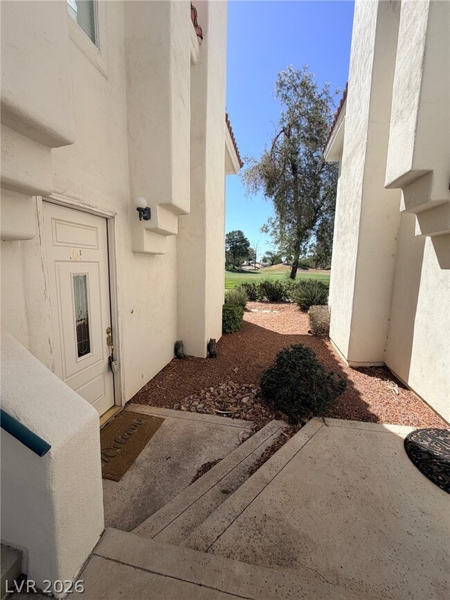 Photo - 7605 Rolling View Dr Unit 101