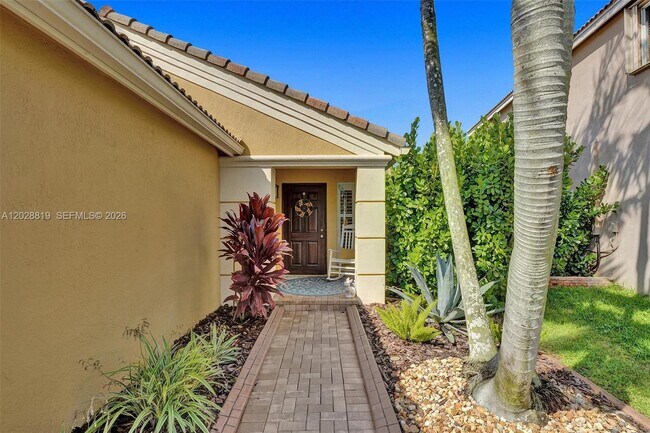 Photo - 1479 Sunset Way