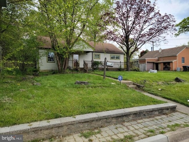Building Photo - 7514 Fisher Dr Rental