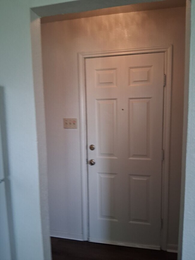 Photo - 3806 Lone Oak Dr