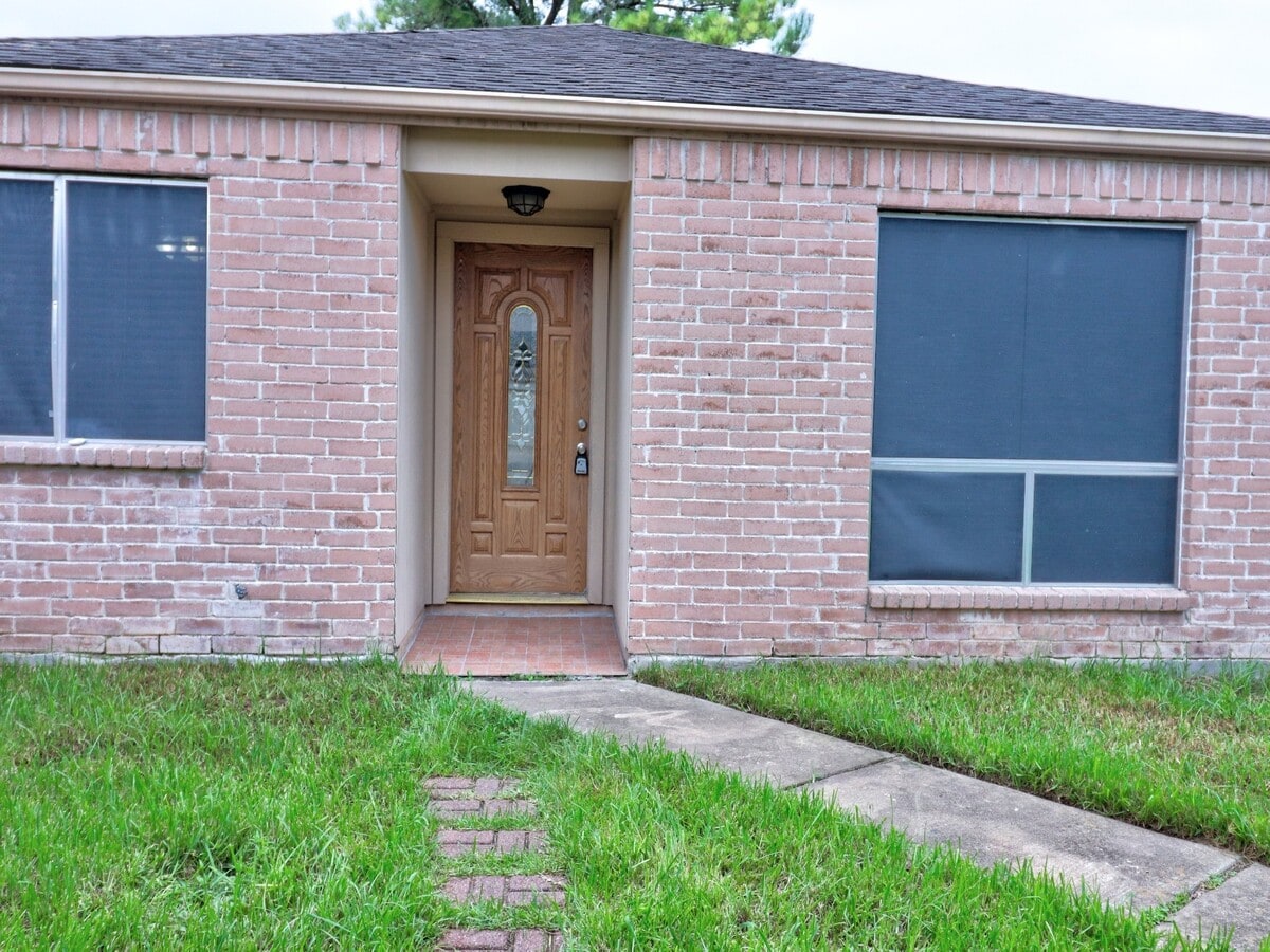 Photo - 9203 Danforth Way