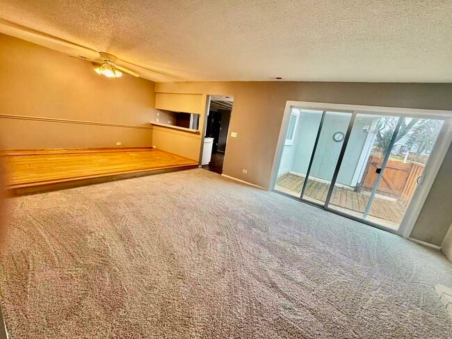 Photo - 2658 Sumac St