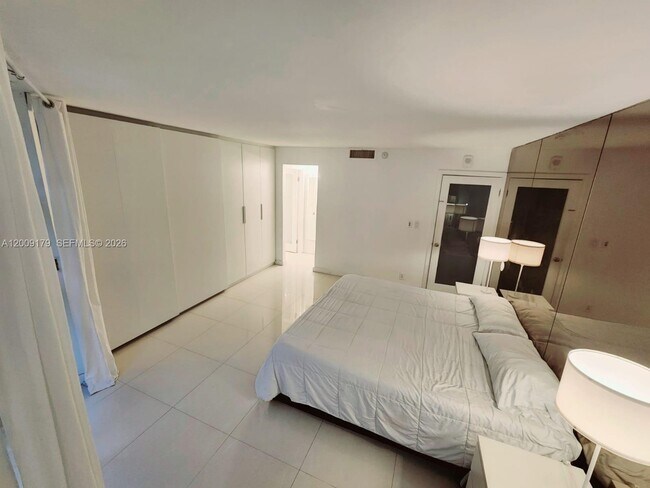 Photo - 1000 Quayside Terrace Unit 408