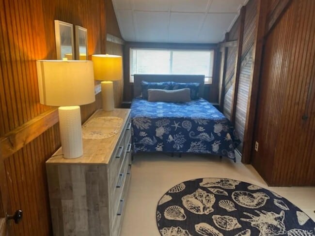 919 Evergreen Walk