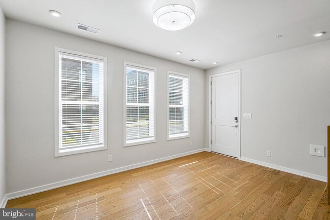 Photo - 7504 Sawyer Farm Wy