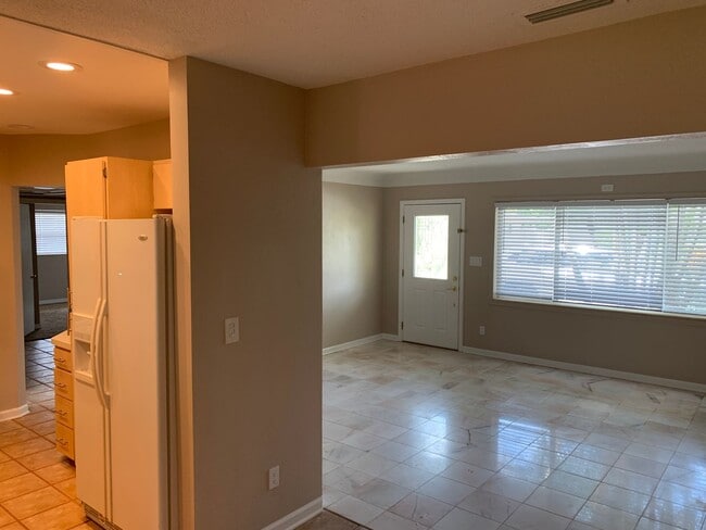Photo - 3 Bed, 2 Bath Home for Rent in Northeast St. Pete