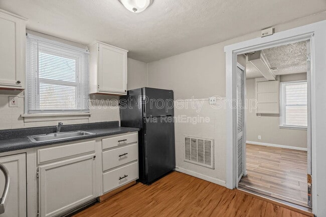 Photo - 161 Anistasia Dr