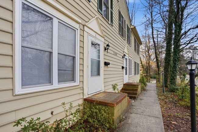 Photo - Oakhurst Living at Its Finest (Fresh Paint - New Carpet)