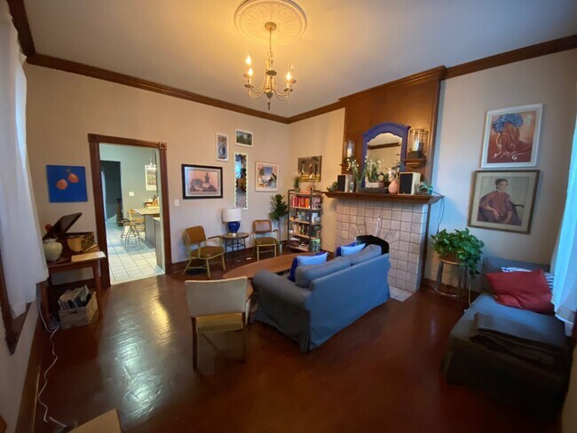 Photo - 4 bed/1.5 bath Rental Mins. from UC Only $...