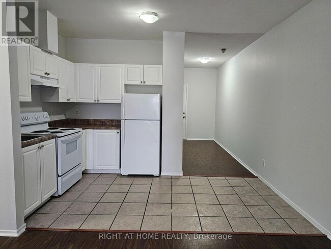 Photo - 1801 Eglinton Ave W Unit 307
