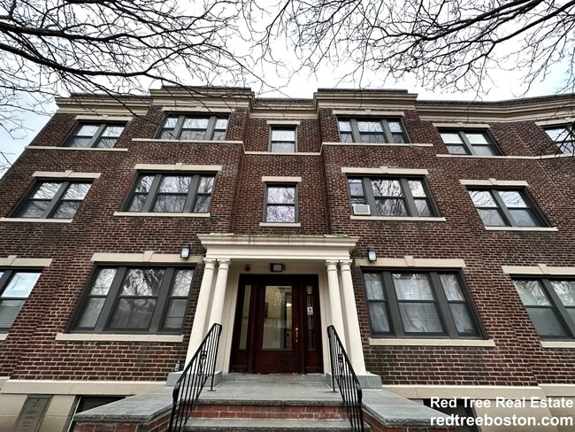 Photo - 27 Egremont Rd Unit 1