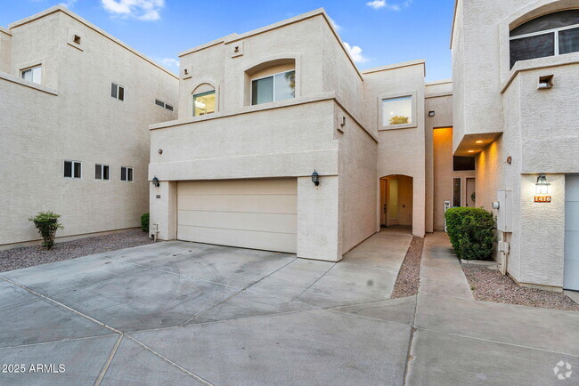 Building Photo - 1414 W Coral Reef Dr Rental