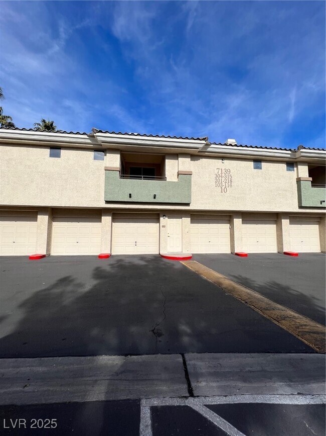 Building Photo - 7139 S Durango Dr Unit 217