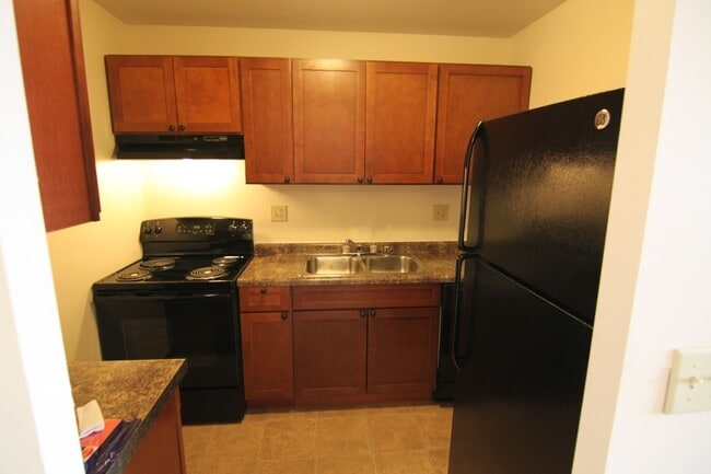 Photo - Wyndham Place Apartments