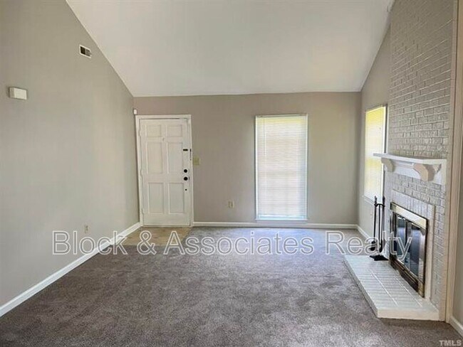 Photo - 2708 Heathersmith Ct