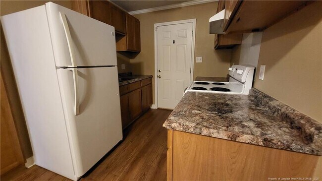 Photo - 1701 N Rowland Ave