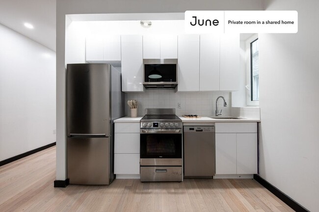 Photo - Room in Shared 4 bed/2 bath home Unidad A