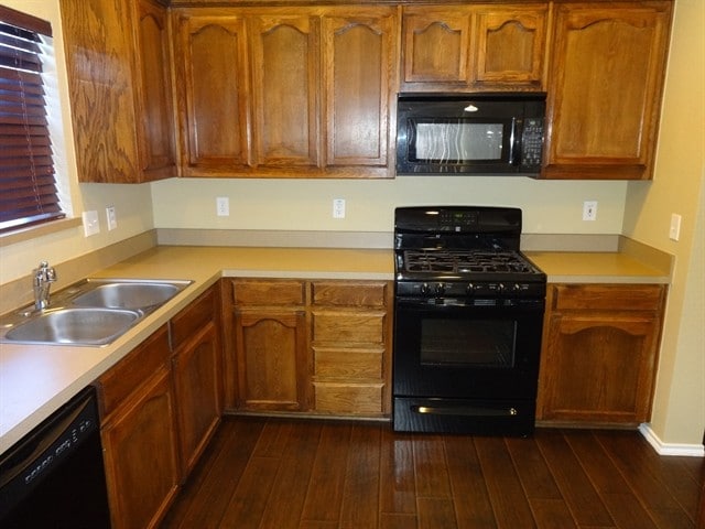 Photo - 6001 Melanie Dr