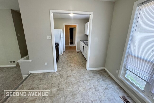Photo - 321 Nugget Ct