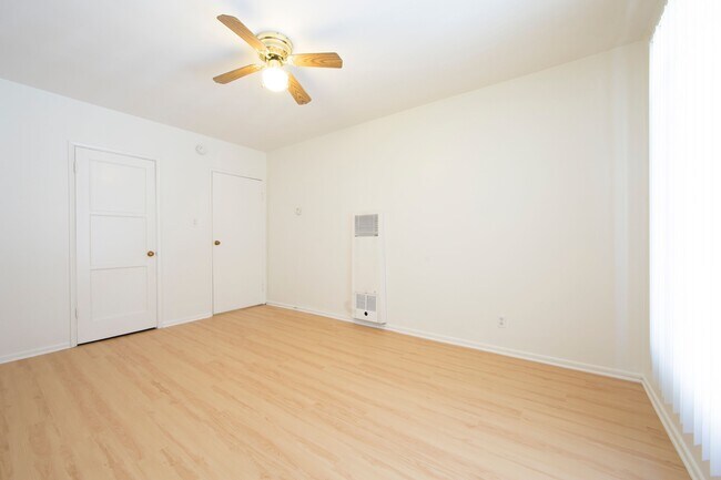 Gayley Manor Apartments