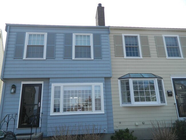 Photo - 7 Leslie Cove