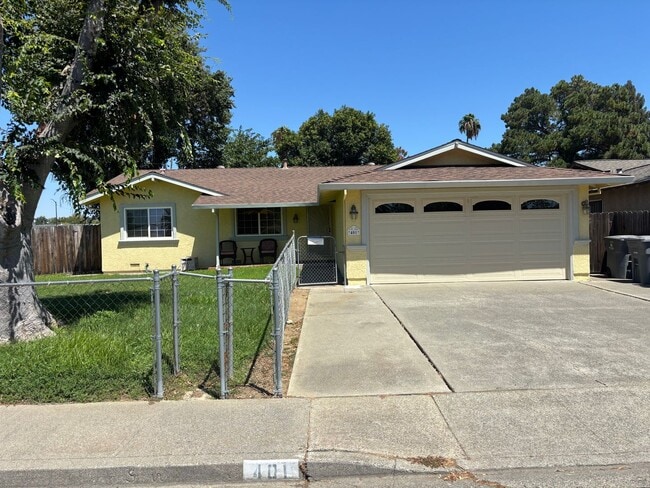 Building Photo - Beautiful Single-Story Gem in Vacaville!