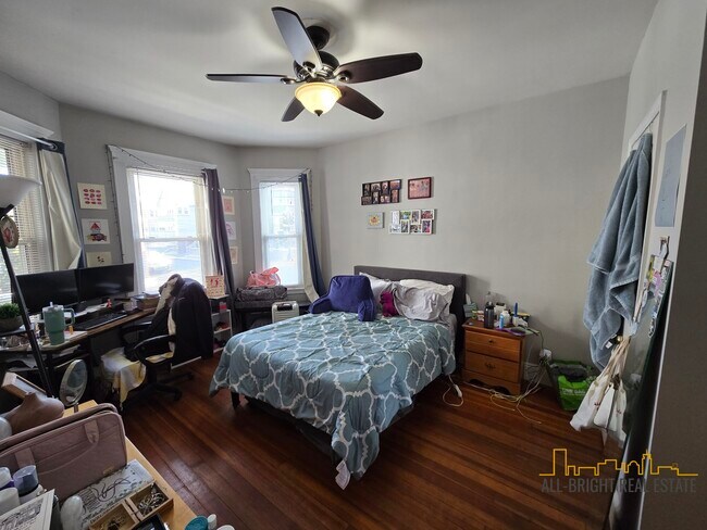 Photo - 317 Summit Ave Unit 4