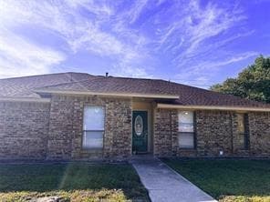 Building Photo - 813 Leslie Ln