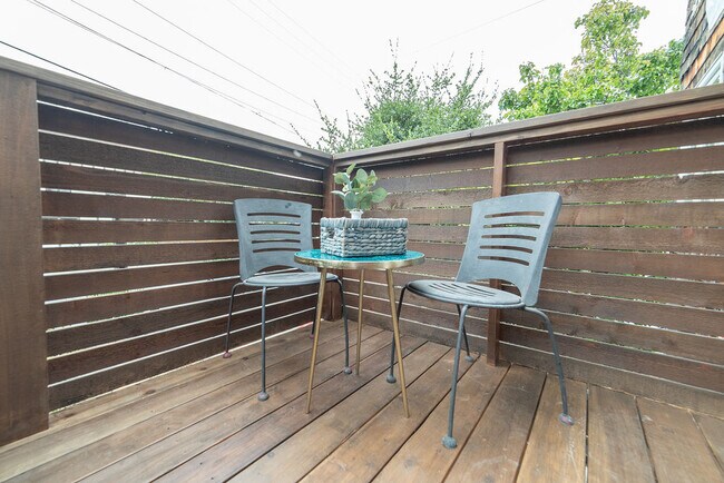 Photo - 2731 Durant Ave