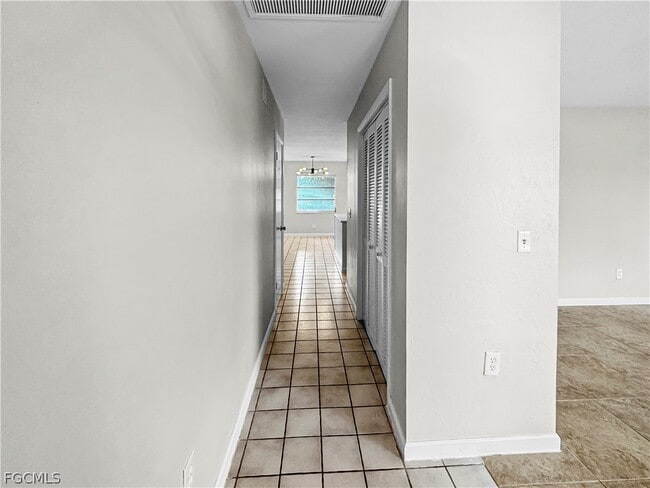 Photo - 206 SE 46th Ter