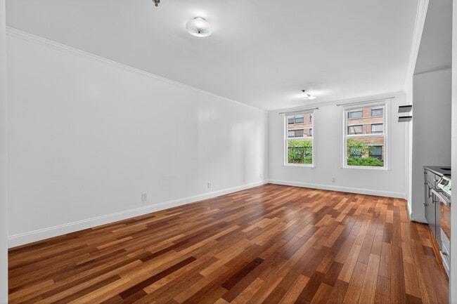 Photo - 262 Warren St Unit 3