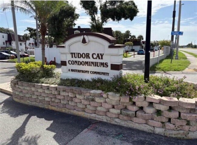 Photo - 9125 Tudor Dr Unit D108