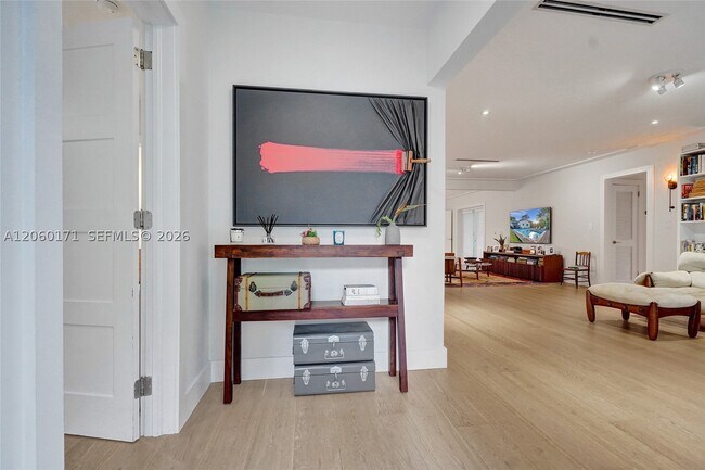 Photo - 1223 NE 102nd St