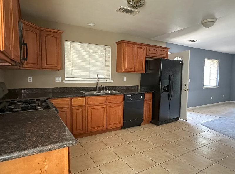 Photo - 101 Solano Ave Condo Unit B