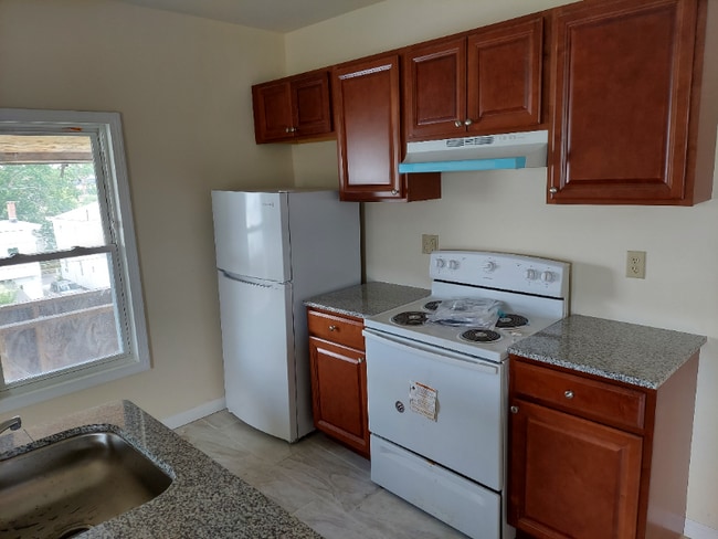 76-76 New Park Ave Unit 3B