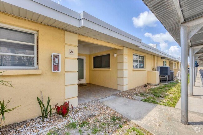 Building Photo - 6006 Midnight Pass Rd Unit 21 Rental