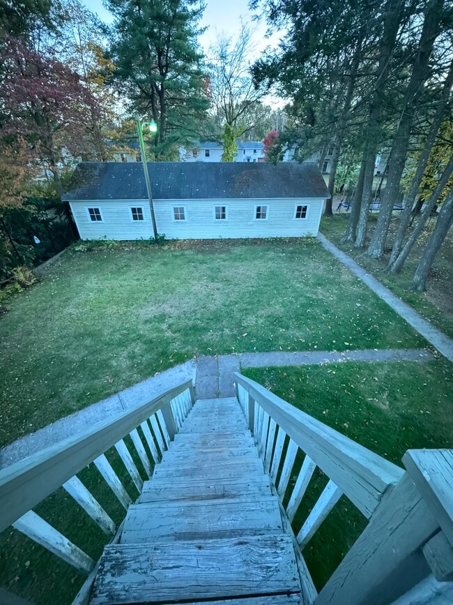 Photo - 1169 W Main St Unit 1169-B